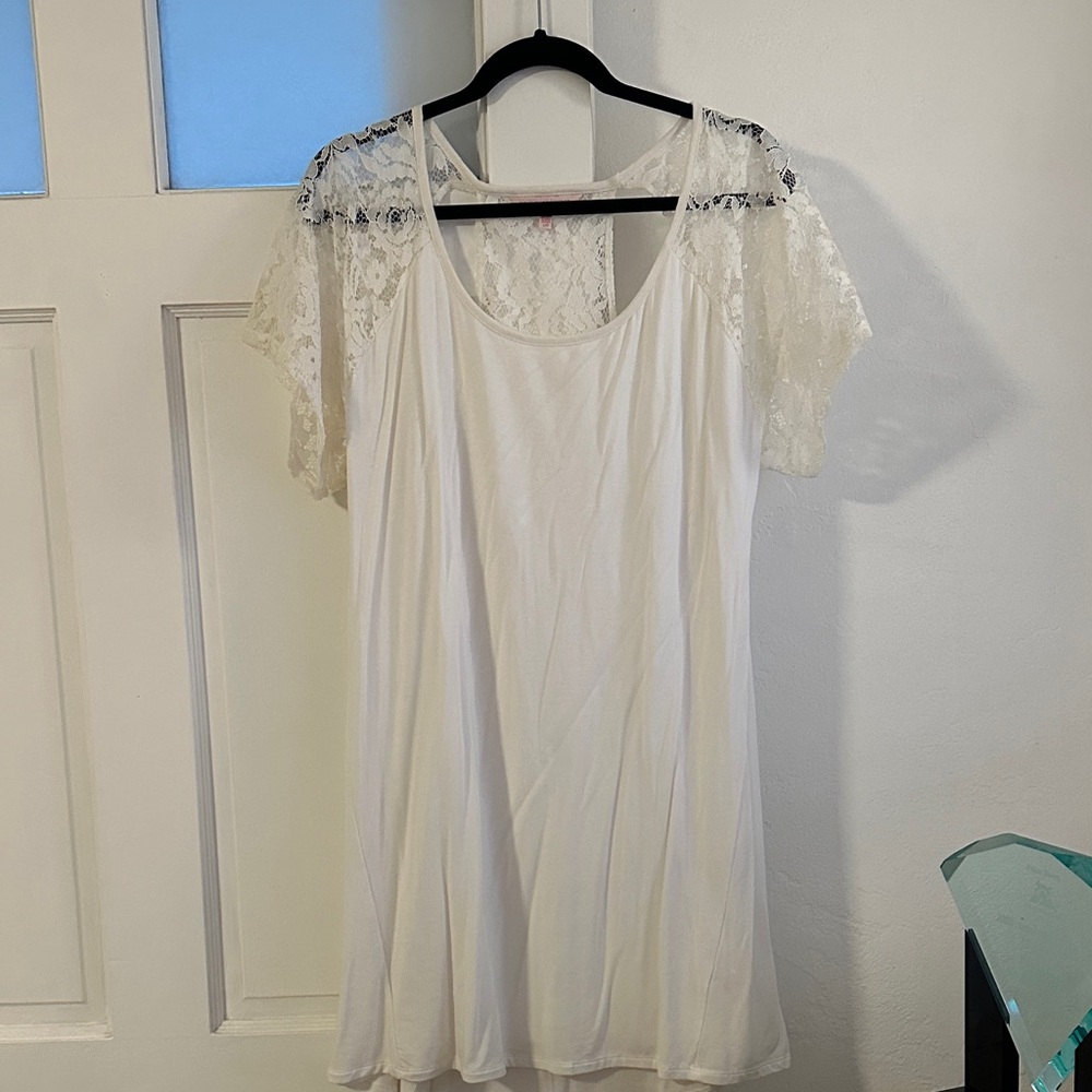 Victoria's Secret Cream Lace Sleeve Chemise